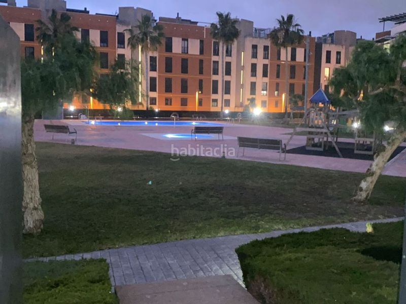 Foto 8e615a7d-99cf-458c-b42e-40ea88603d9a. Alquiler apartamento en pau claris 6 bajo en primera linea de mar en Cubelles