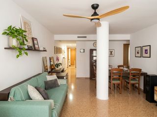 Pis a Carrer dels molins 56. Exclusivo piso en paterna: residencial con piscina y acceso priv