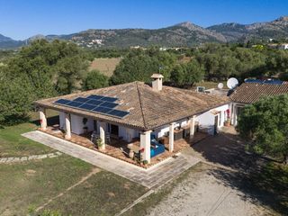Bauernhof in Ma-2030 2. Finca exclusiva con vistas a la tramuntana y privacidad total, a