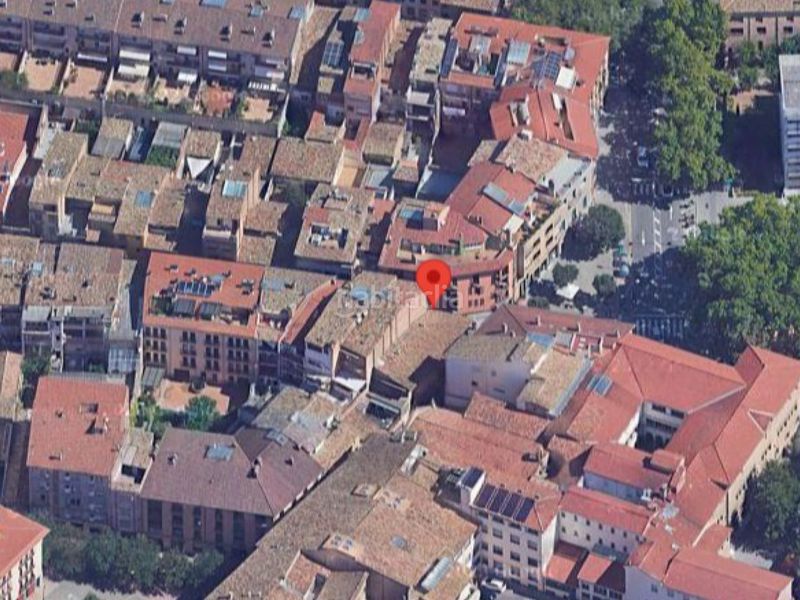 Foto cc6d8626-fc92-4d69-bf10-19d74d8c125f. Dúplex a sant pau 39 a Centre Vic