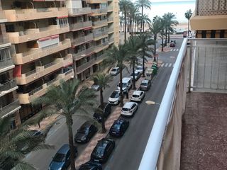 Apartment in Avenida blasco ibañez 14. Vistas al mar y al castillo
