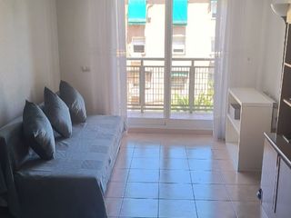 Alquiler Piso en Baleares  59. Piso exterior 3 dorm, luminoso, ascensor, empotrados