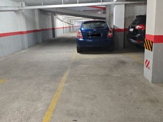Location Parking voiture à Alfons ii 12