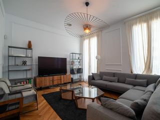 Piso en Gran via corts catalanes 523. Piso en venta en gran via de les corts catalanes con elementos o