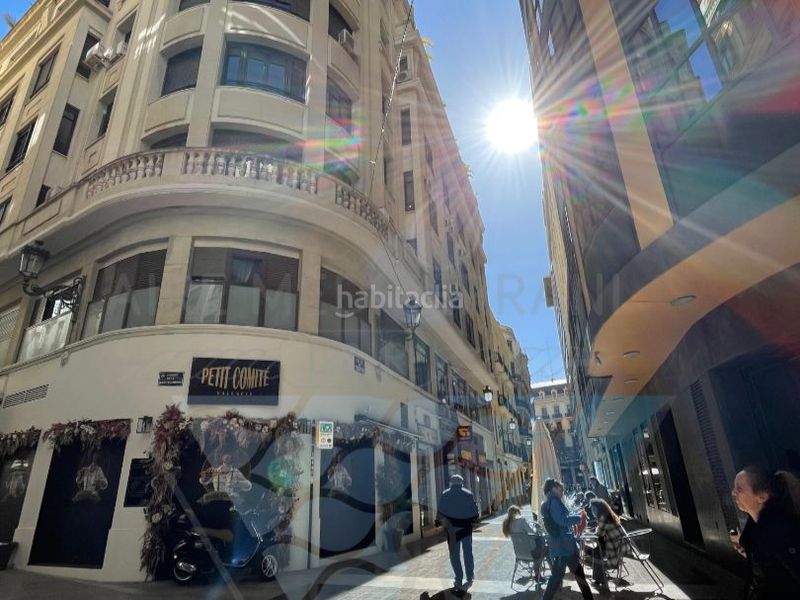 Foto 601f5a80-29f3-4d69-b912-854fc7d568b2. Àtic a plaza rodrigo botet 7 a Sant Francesc Valencia