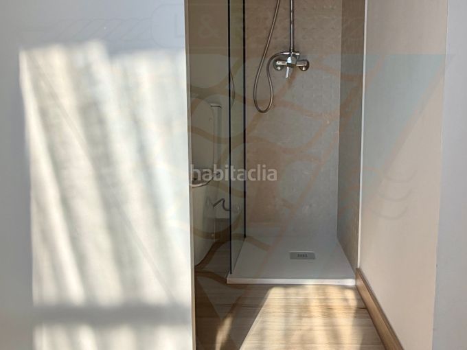Foto c0077668-8ff2-49c9-a4bc-869a221b07ad. Àtic a plaza rodrigo botet 7 a Sant Francesc Valencia