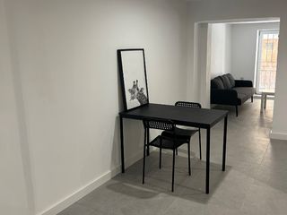 Location Appartement à Sant jaume 6. Piso bajo totalmente reformado a estrenar amueblado con trastero