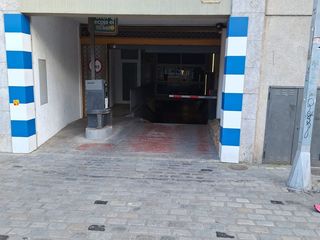 Affitto Posto auto in Calle sequia 9. Pàrquing cèntre girona carrer sequia