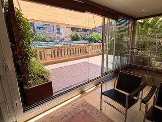 Location Duplex à Passatge foresté 15. Magnifico piso dúplex amueblado en alquiler de larga temporada a