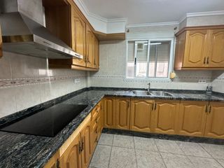 Lloguer Pis a Manuel simo marin 18. Piso en ontinyent de 4 habitaciones 2 baños