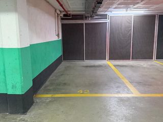 Rent Car parking in Eric r svensson 7. Parking