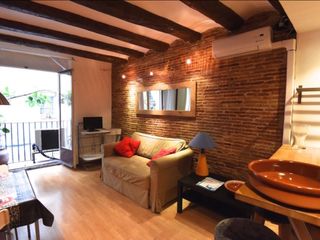 Piso en Carrer sant paçia 5. Acogedor estudio en barcelona – excelente ubicación