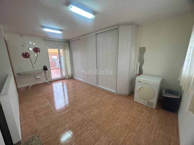 Foto 4b76aaaa-7436-4f58-a7ed-4ad969c4af5f. Casa adossada a llauri 5 a Llaurí