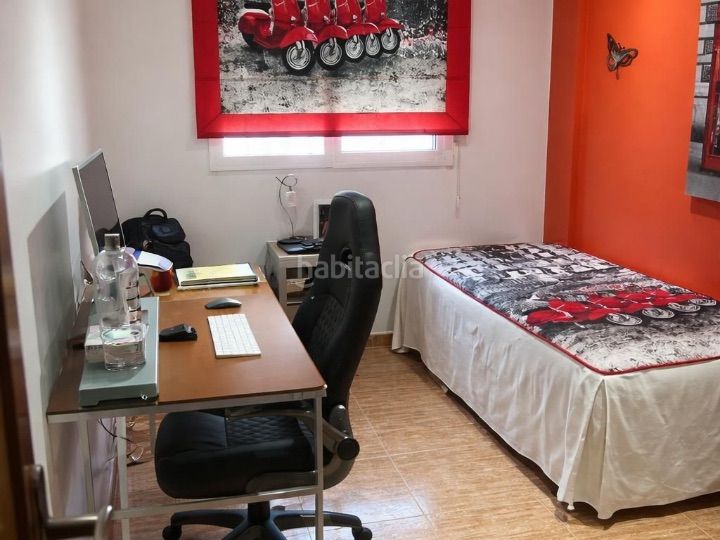 Foto 82e4e20c-10f3-4074-bbcb-179d8021054e. Casa adossada a llauri 5 a Llaurí
