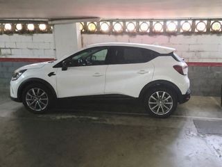 Car parking in Francesc marimon 69