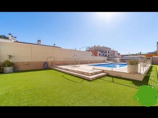 Pis a Viena 58. Apartamento con piscina