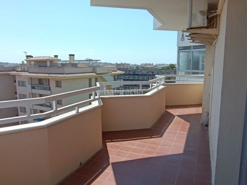 Foto 15a312da-2717-453b-b7cd-9d887fcd0a13. Piso en carrer del cèsar 3 piso céntrico , amplio, cerca playas y todos los servivcios en Salou