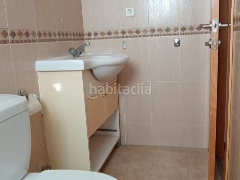 Foto 5ae601ea-4ba9-481a-99d1-94b445474c01. Piso en carrer del cèsar 3 piso céntrico , amplio, cerca playas y todos los servivcios en Salou