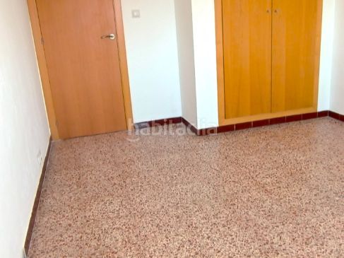 Foto 62fbefa7-a8ec-4aba-b94e-7ccdcd2cbbc8. Piso en carrer del cèsar 3 piso céntrico , amplio, cerca playas y todos los servivcios en Salou