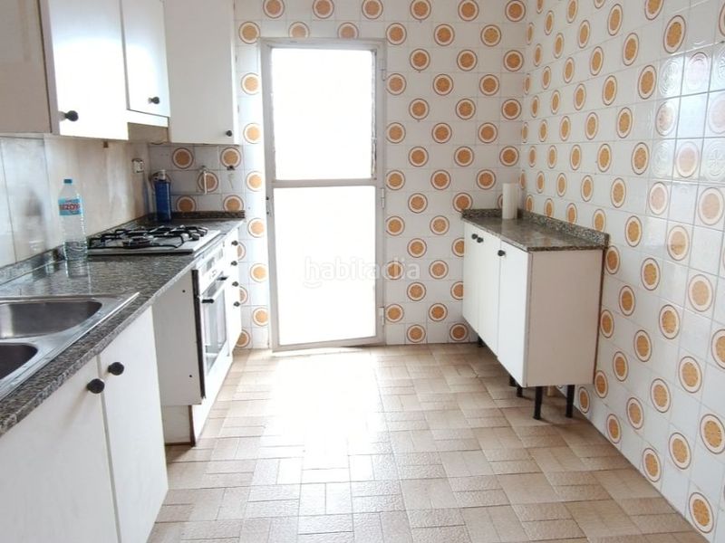Foto 7c2ea684-fc7c-4535-9a27-49f76189dfa3. Piso en carrer del cèsar 3 piso céntrico , amplio, cerca playas y todos los servivcios en Salou