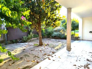 Rent House in Canigo 21. Casa amb garatge gran
