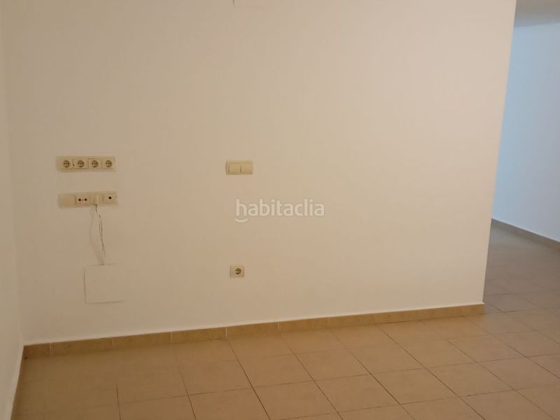 Foto 28ecff2d-c429-49f3-82b9-00006dd92b1d. Chalet en calle del pozo 5 impresionante chalet de 5 niveles . en Ciempozuelos