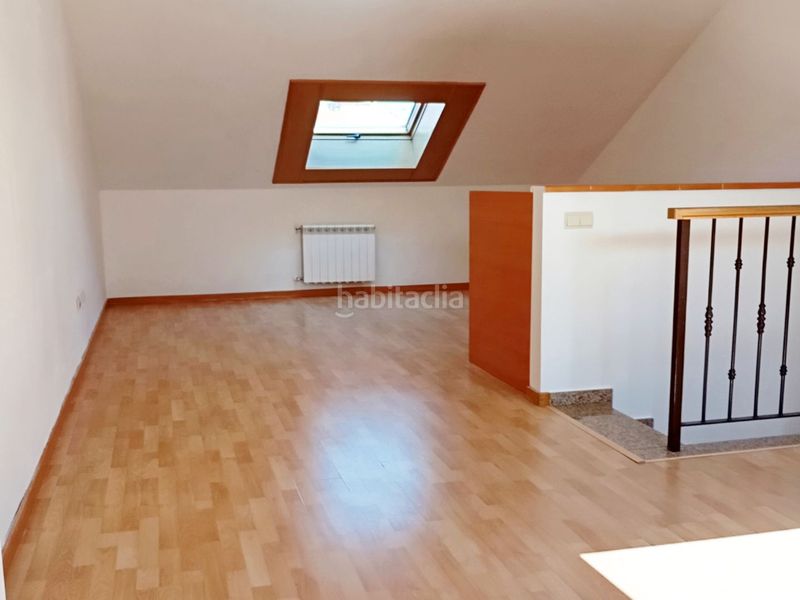 Foto fdf21d8f-5f2f-4902-9063-5f04c0cfe174. Chalet en calle del pozo 5 impresionante chalet de 5 niveles . en Ciempozuelos