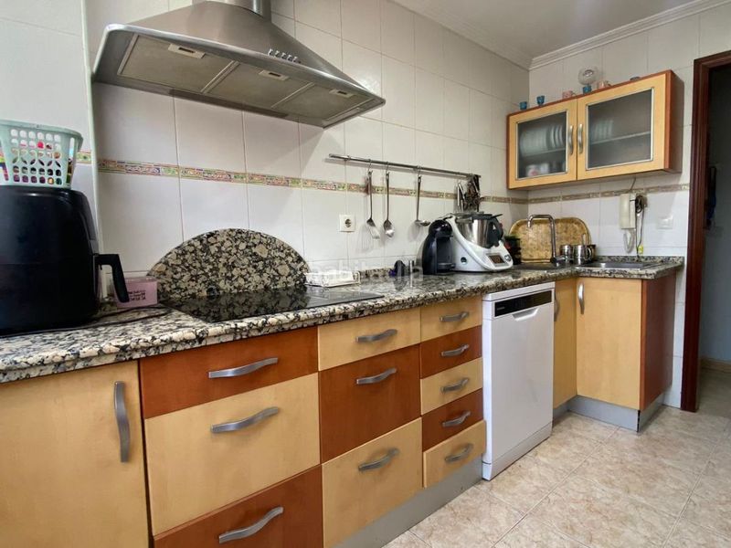 Foto 3d8e3394-50e5-4501-aa7f-95b392836bcc. Etagenwohnung in alfarero 1 in Pino Montano - Consolación Sevilla