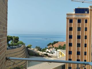 Piso en Avenida masnou 36. Apartamento en calpe con vistas al mar