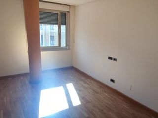 Rent Flat in Calle carmen 9. Piso alquiler en el centro de leon