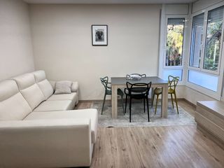 Flat in Rambla prim 37-41. Es un piso realmente para entrar a vivir, lo tiene todo