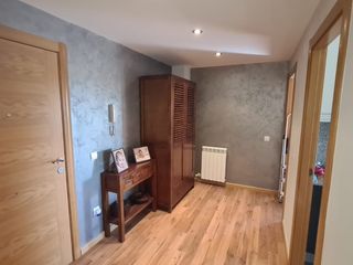 Piso en Avinguda lleida 3. Piso en venta
