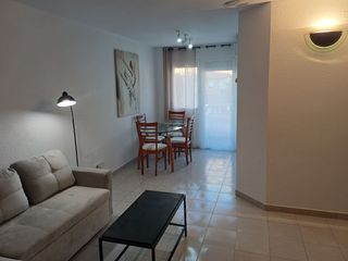 Lloguer Pis a Bisbe ruano 30. Zona alta, pleno centro, exterior, amueblado.