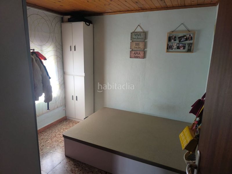 Foto 1c0e19d6-0d4a-49d3-a247-1c3b1bb484fb. Xalet a carrer central 2 a Botarell