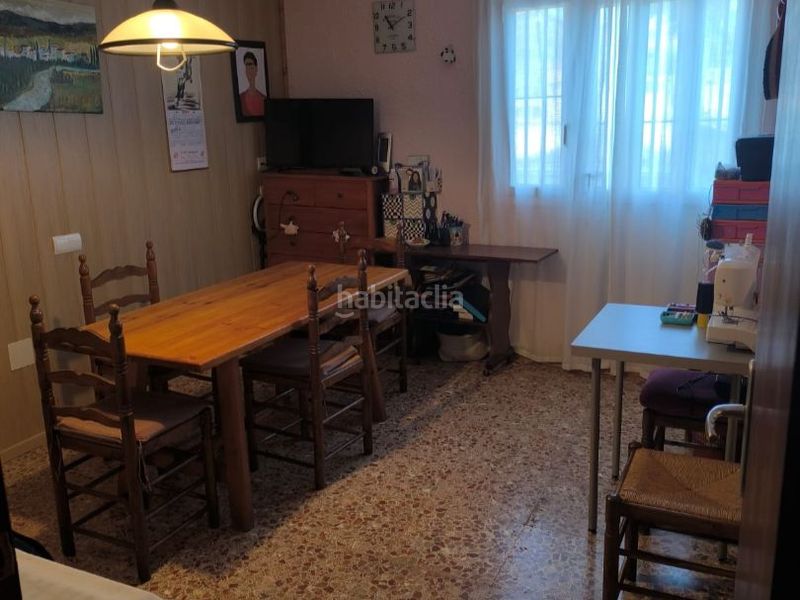 Foto 49f00e24-685e-45b5-8c6d-743171163431. Xalet a carrer central 2 a Botarell