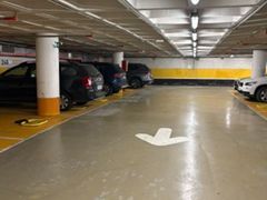 Aparcament cotxe a Carrer de siracusa 18. Plaza de concesión