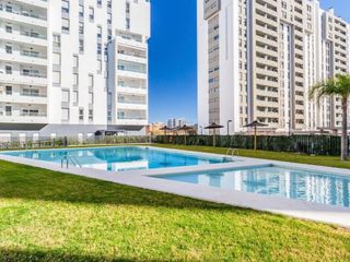 Pis a Calle vicente chuliá campos  1. Vivienda amplia y luminosa