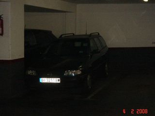 Lloguer Aparcament cotxe a Rocafort 242. Plaça parking primera planta