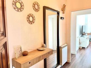 Flat in Carrer de l'abat ramon de la bisbal 4. Piso soleado con terraza en sant joan de les abadesses