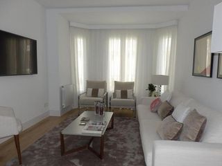 Miete Appartement in Carrer de la verge de misericòrdia 9. Piso totalmente amueblado