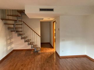 Rent Duplex in Pompeu fabra 1-2. Se alquila luminoso dúplex en castellbisbal con parking y traste