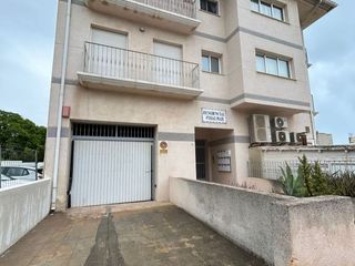Aparcament cotxe a Alcala 22. Venta de parking y dos trasteros