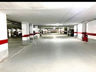 Posto auto in Maestro parada 1. Inmejorables situacion
