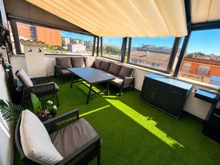 Piso en Emilia sureda 12a. Vivienda plurifamiliar independiente con 60 m² de terrazas, cali