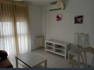 Miete Etagenwohnung in Calle emilio castelar 18. Piso amueblado en alquiler alcázar de san juan
