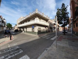 Maison à Carrer del gaia 7. Casa familiar mediterránea junto a reus y la costa