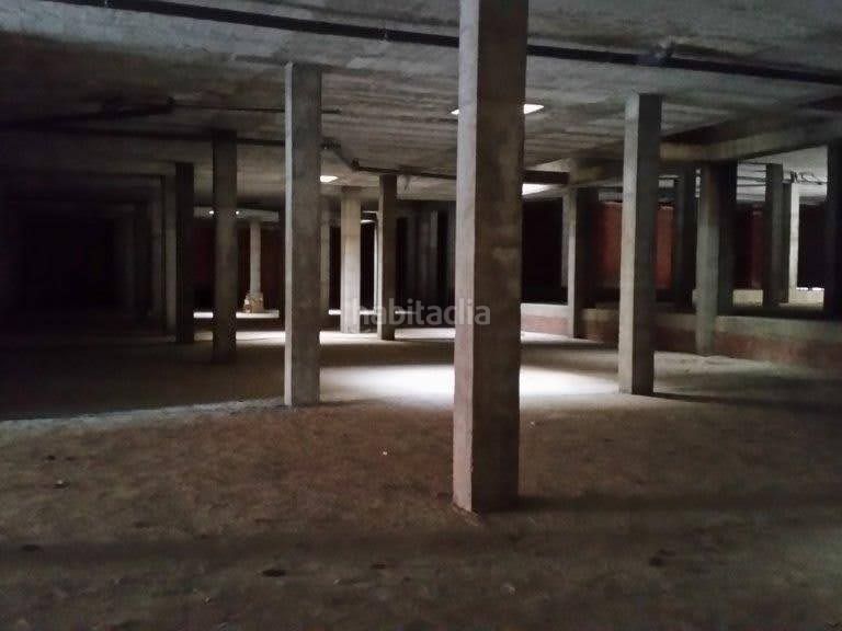Foto bf0c895a-9a04-4ccd-9dba-c004c4d82cad. Local comercial en cronista pareja 2 640 m2 de posibilidades en Canals