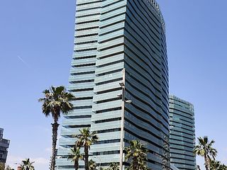 Pis a Garcia faria  81. Vivienda 4 habitaciones en paseo garcia faria (diagonal mar)