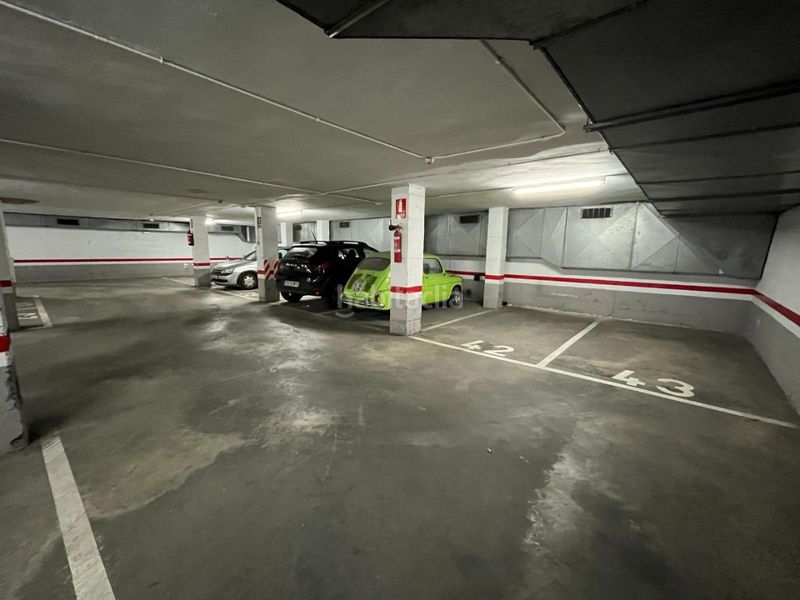 Foto ab899b0e-9a05-43f0-b97f-e9989cbbc125. Car parking in carrer de la creu 4 in Centre Sant Just Desvern