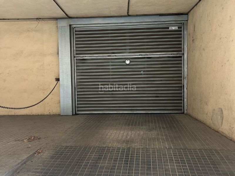Foto c8d4b396-7ffb-4bce-b5d4-e9ab93405360. Car parking in carrer de la creu 4 in Centre Sant Just Desvern